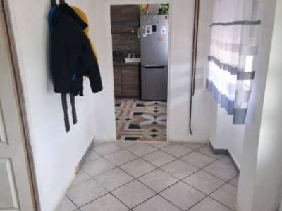 Eladó családi ház - Törtel / 8. kép