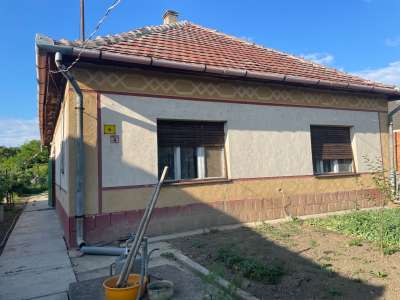 Eladó családi ház - Tiszaföldvár (Tiszaföldvár) / 1. kép