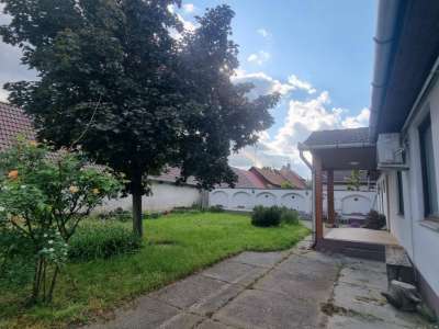 Eladó családi ház - Cegléd / 4. kép