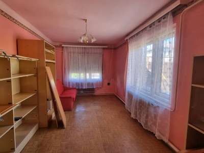 Eladó családi ház - Cegléd (újváros) / 5. kép