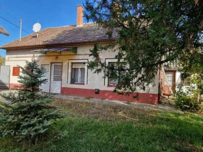 Eladó családi ház - Nagykőrös / 2. kép