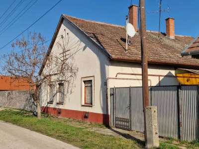 Eladó családi ház - Nagykőrös / 2. kép