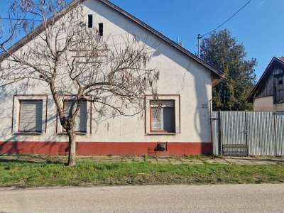 Eladó családi ház - Nagykőrös / 1. kép