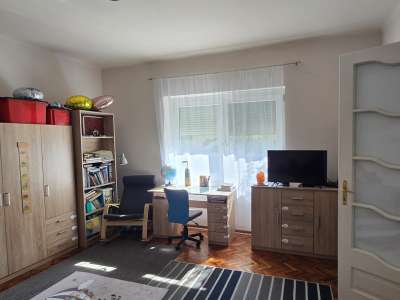Eladó családi ház - Cegléd (újváros) / 3. kép