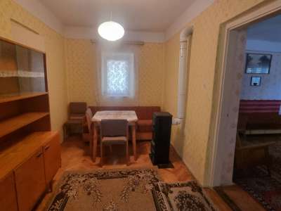 Eladó családi ház - Törtel (Központ) / 7. kép