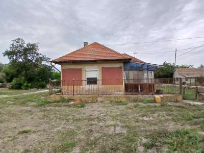 Eladó családi ház - Cegléd / 6. kép
