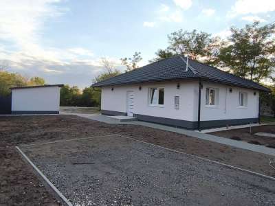 Eladó családi ház - Tápiószele (Tápiószele) / 2. kép