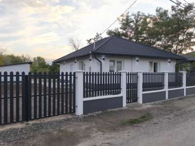 Eladó családi ház - Tápiószele (Tápiószele) / 1. kép