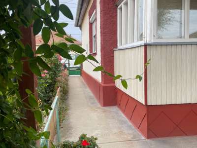 Eladó családi ház - Újszász (Újszász) / 5. kép