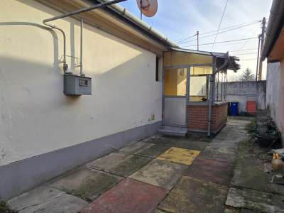 Eladó családi ház - Cegléd / 5. kép