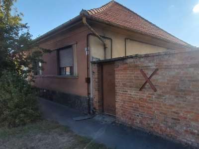 Eladó családi ház - Cegléd (Alszeg) / 1. kép