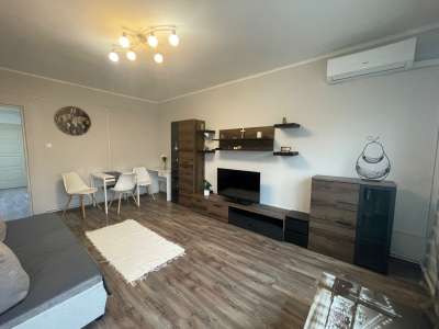 Eladó téglalakás - Szolnok (Belváros) / 2. kép