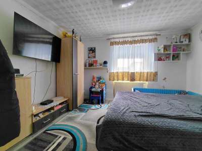 Eladó családi ház - Cegléd (újváros) / 2. kép