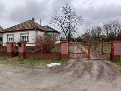 Eladó családi ház - Tápiószele / 1. kép