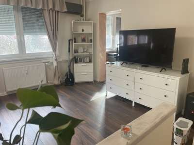 Eladó panellakás - Szolnok (Belváros) / 2. kép