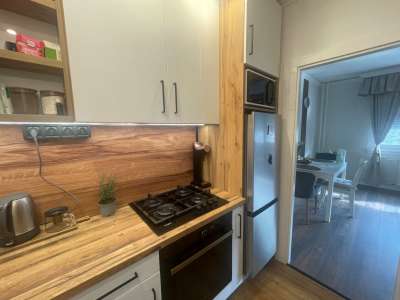 Eladó panellakás - Szolnok (Belváros) / 9. kép