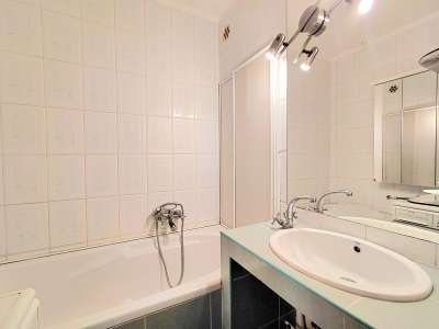 Eladó panellakás - Nagykőrös / 9. kép