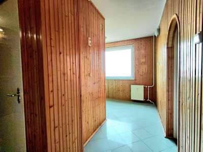 Eladó panellakás - Nagykőrös / 4. kép