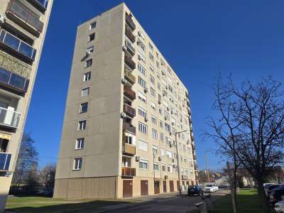 Eladó panellakás - Cegléd (Belváros) / 1. kép