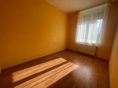 Eladó téglalakás - Szolnok (Belváros) / 13. kép