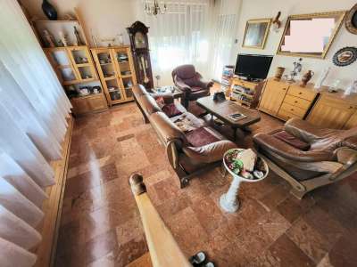 Eladó családi ház - Újszász (Újszász) / 3. kép