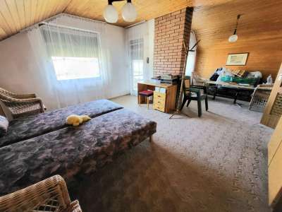 Eladó családi ház - Újszász (Újszász) / 9. kép