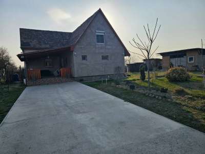 Eladó családi ház - Monor (Monor) / 14. kép