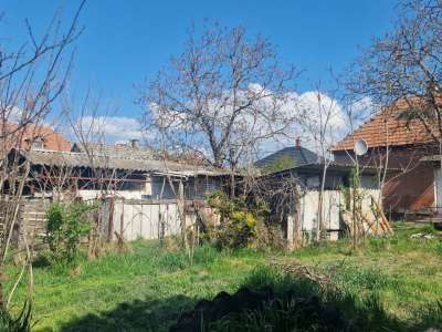 Eladó családi ház - Törtel / 11. kép