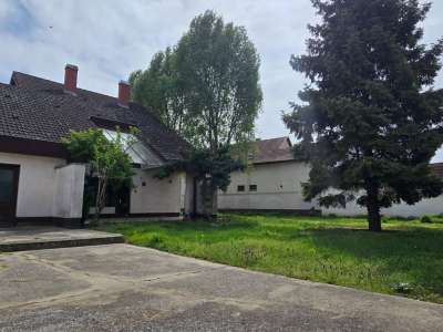 Eladó családi ház - Cegléd / 2. kép