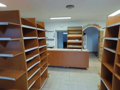 Eladó üzlethelyiség - Tápiószele / 5. kép