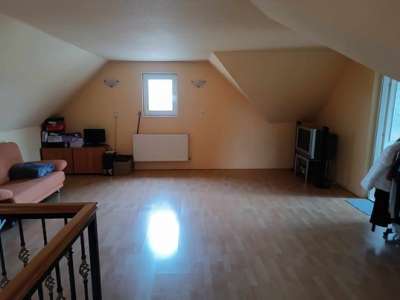 Eladó családi ház - Tápiószentmárton / 10. kép