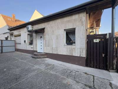 Eladó  - Budaörs / 1. kép