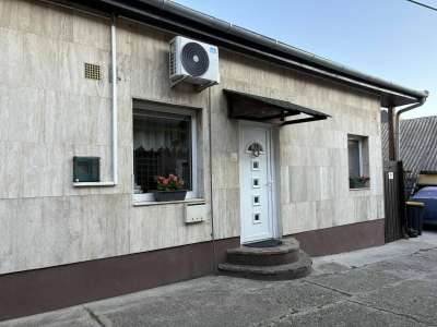 Eladó  - Budaörs / 2. kép