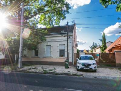 Eladó téglalakás -  / 1. kép