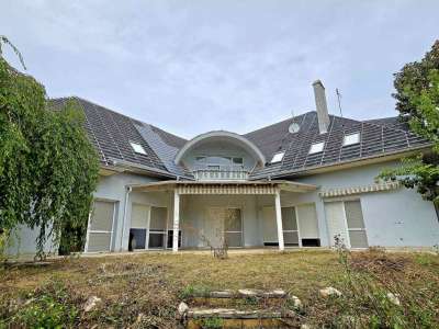 Eladó családi ház - Törökbálint / 1. kép