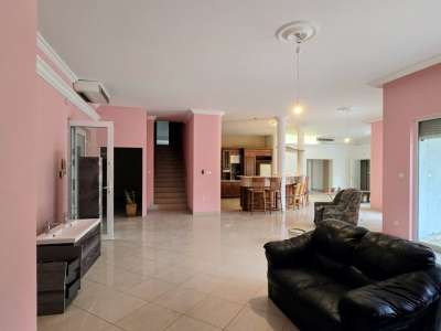 Eladó családi ház - Törökbálint / 7. kép