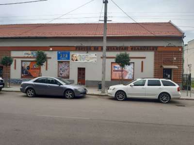 Eladó üzlethelyiség - Heves (központ) / 3. kép