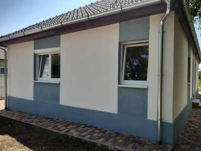 Eladó családi ház - Jászárokszállás / 1. kép
