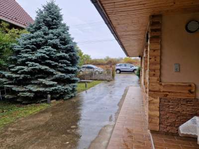 Eladó nyaraló - Markaz / 2. kép