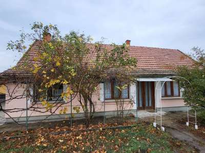 Eladó családi ház - Jászapáti / 2. kép