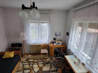 Eladó családi ház - Jászberény / 6. kép