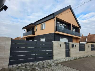 Eladó családi ház - Jászberény (belváros) / 1. kép