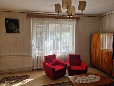 Eladó családi ház - Jászberény (kertváros) / 8. kép