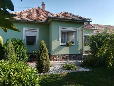 Eladó családi ház - Tarnaörs / 1. kép