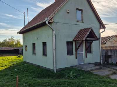 Eladó vendéglátóipari egység - Jászárokszállás / 1. kép
