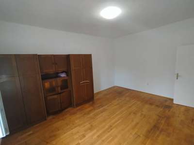Kiadó téglalakás - Oroszlány (Óváros) / 1. kép