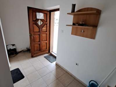 Eladó családi ház - Komárom (Komárom) / 6. kép