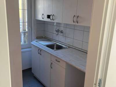 Kiadó üzlethelyiség - Komárom (Komárom) / 4. kép
