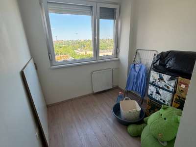 Eladó téglalakás - Tatabánya / 3. kép