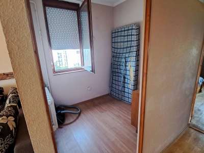Kiadó téglalakás - Oroszlány / 10. kép